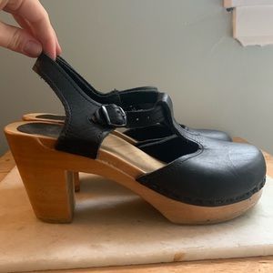 Sven T-Strap Clogs - 3 inch high heel